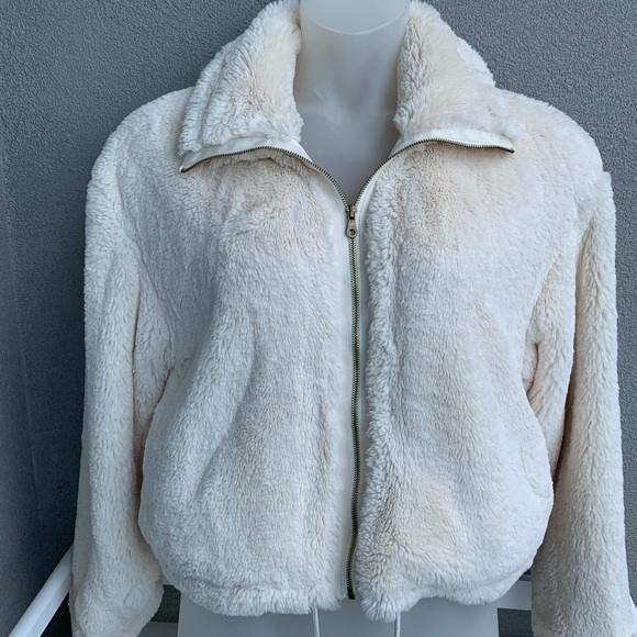 elevenses Jackets & Blazers - Elevenses Fuzzy sweater Teddy Jacket, Medium
